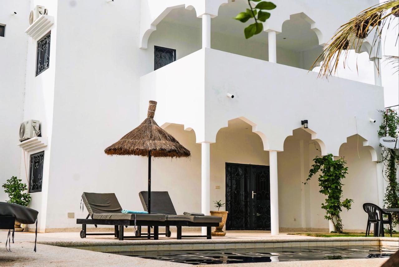 La Baraka, Extravagant Villa For 8 With Pool In Saly Gandigal Eksteriør billede