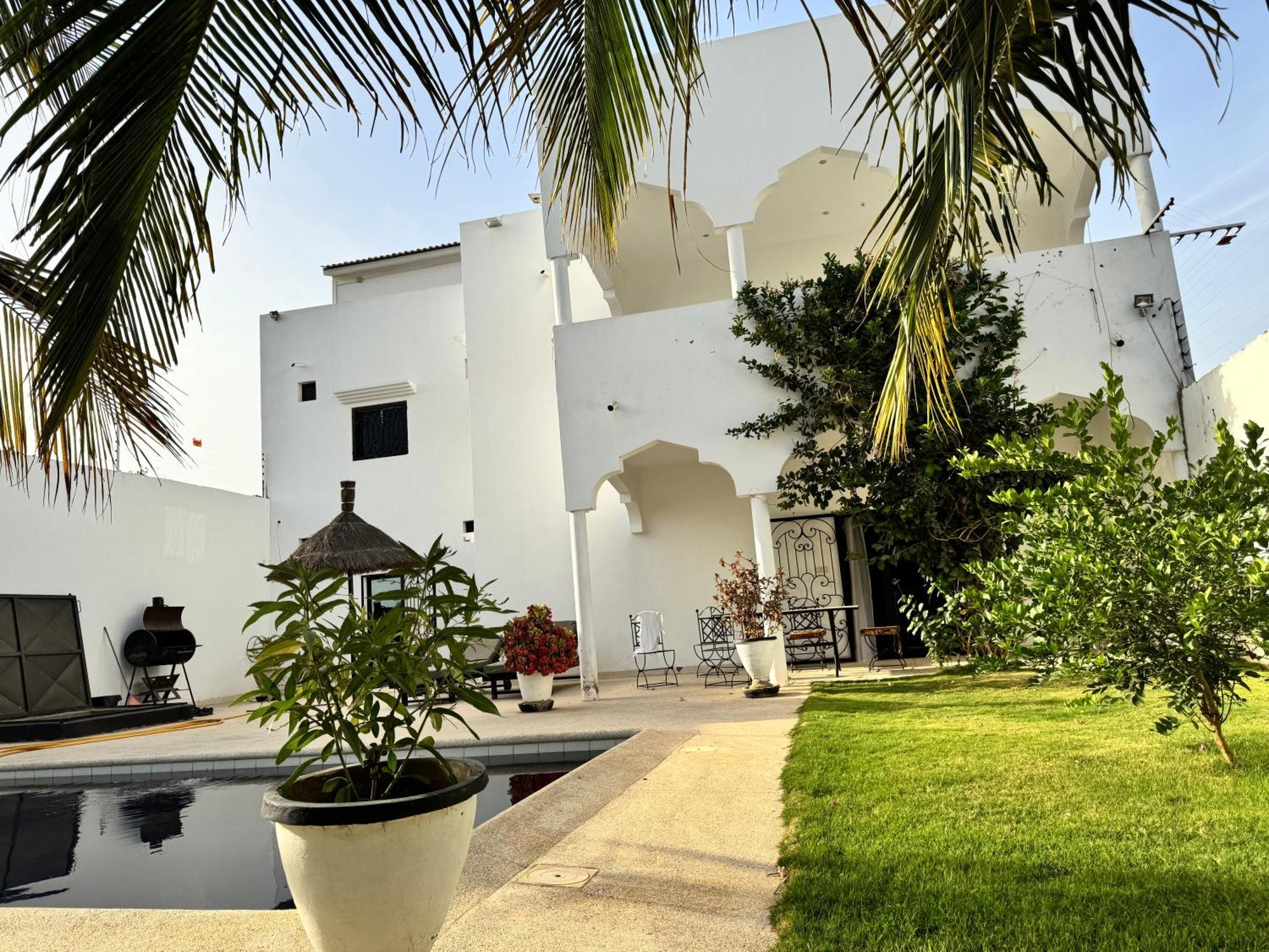La Baraka, Extravagant Villa For 8 With Pool In Saly Gandigal Eksteriør billede